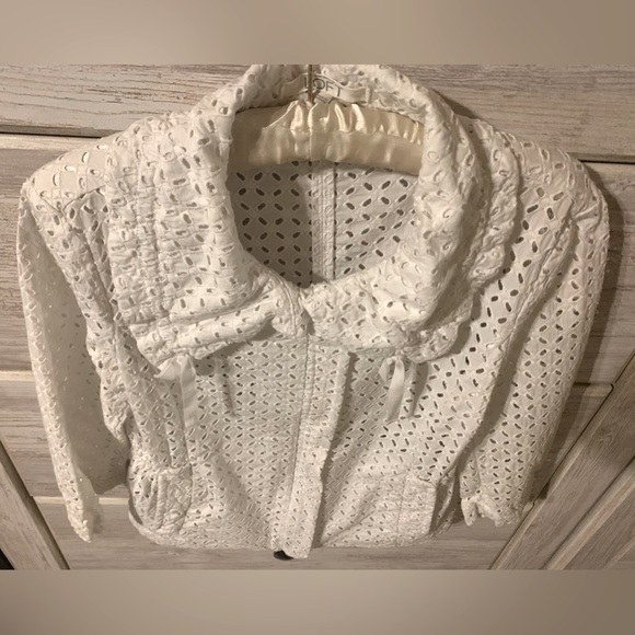 Ann Taylor Loft White Zip Up Top - Picture 3 of 6